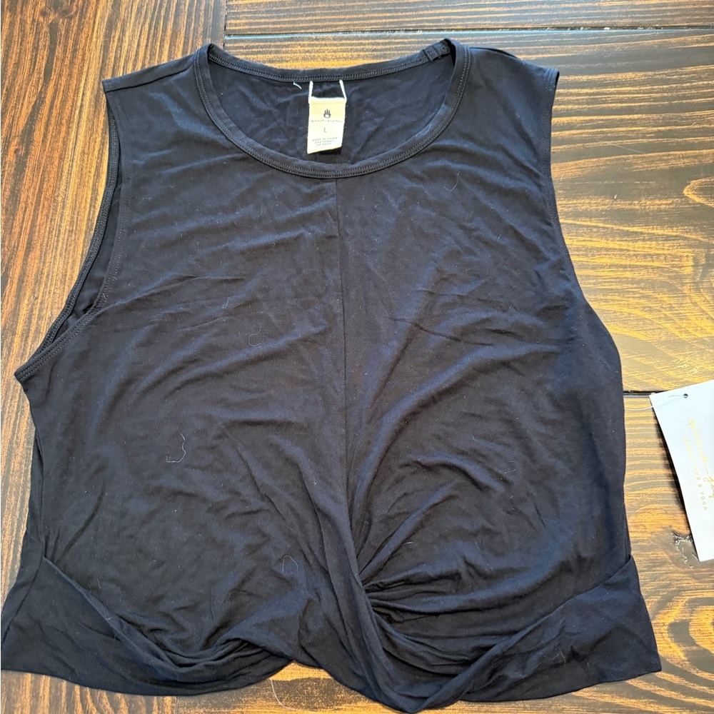 Spiritual Gangster NWT Muse Twist-front Sleeveless Women's Tank Top